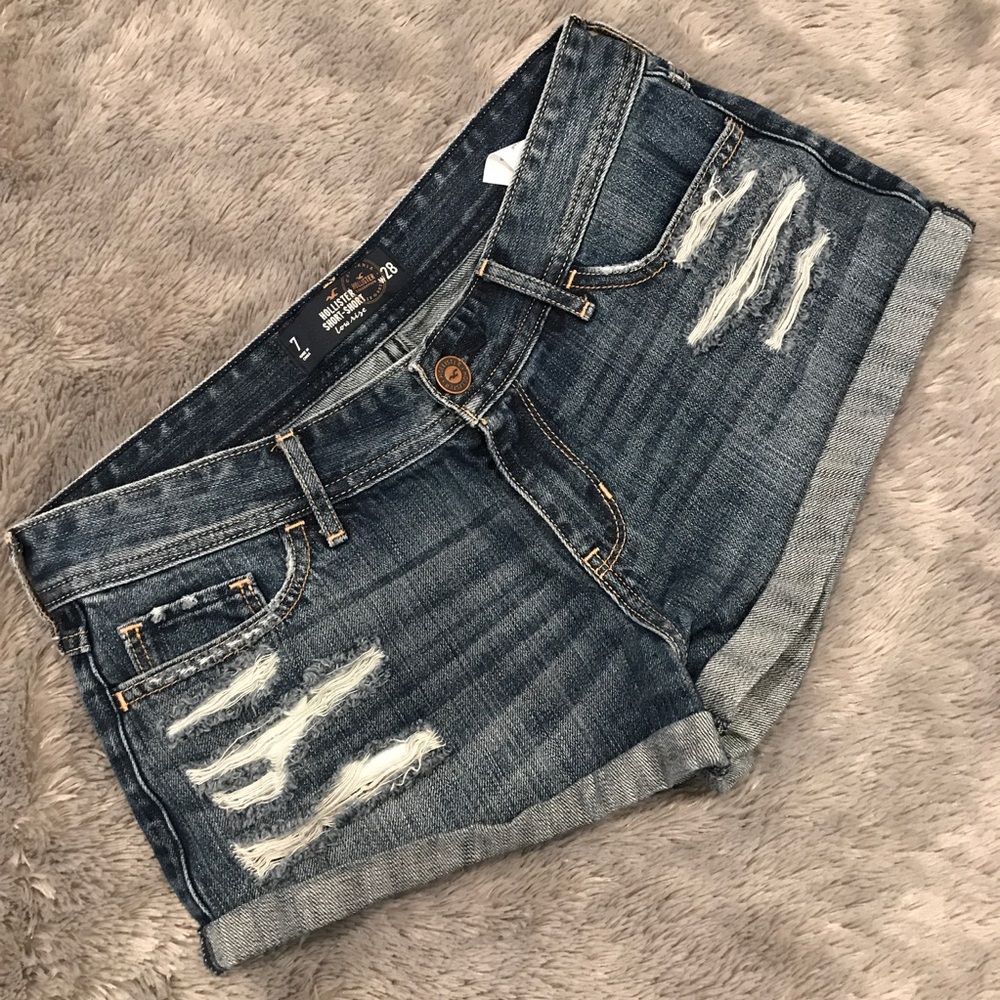 Hollister Low Rise Distressed Short Shorts